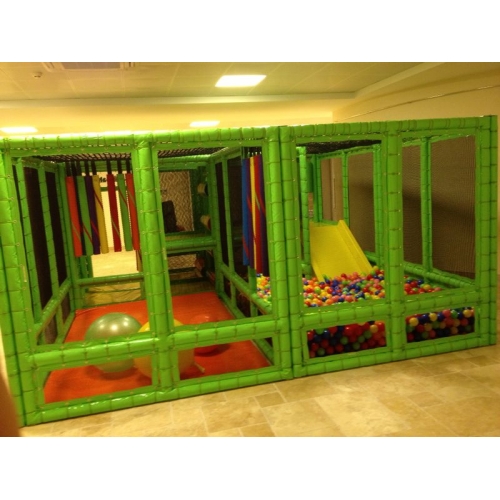 Free HTML5 Templates by FREEHTML5.co